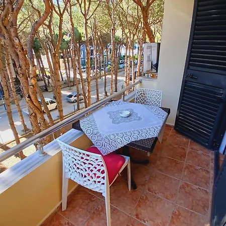 Seaview Golem Devi Apartment Golem (Tirana)