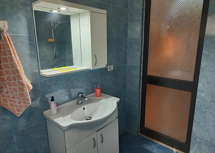 Апартаменты Seaview Devi *